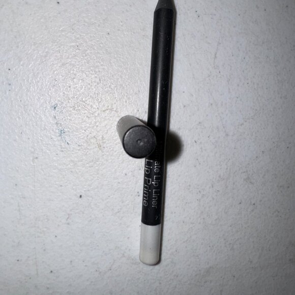 OSP Cosmetics Ultimate Lip Prime, Lip Liner Pencil, opened - Picture 3 of 9